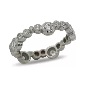 Sparkling Diamond Stream Band in 14k white gold