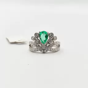 Tiara Crown Ring with Green Emerald and Diamonds 18K Gold